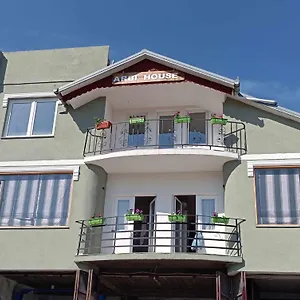 Arbi Apartament