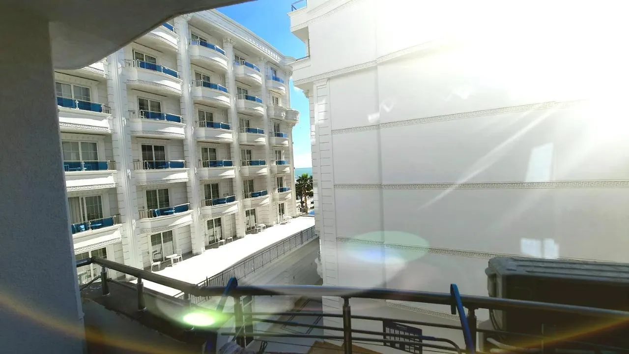 Soleil Summer Apartments Golem
