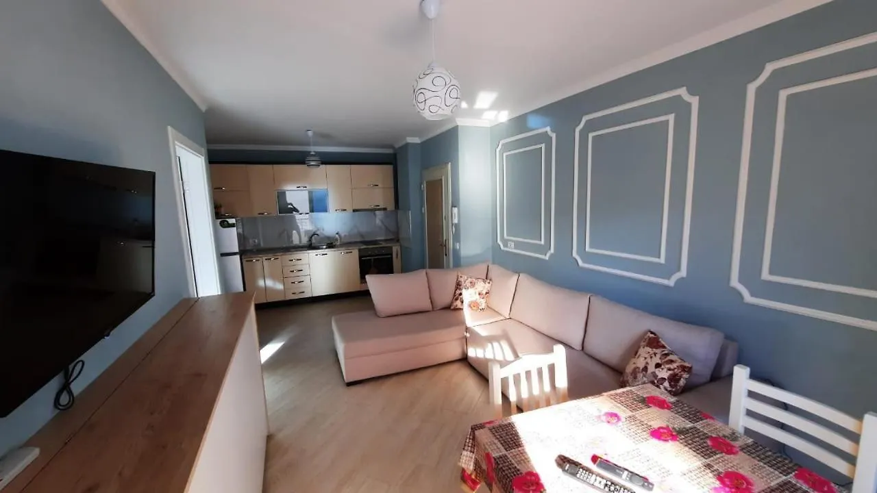 Soleil Summer Apartments Golem